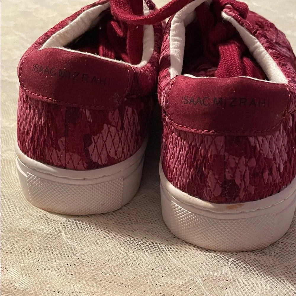 soho quilted camo printed lace up berry sneakers